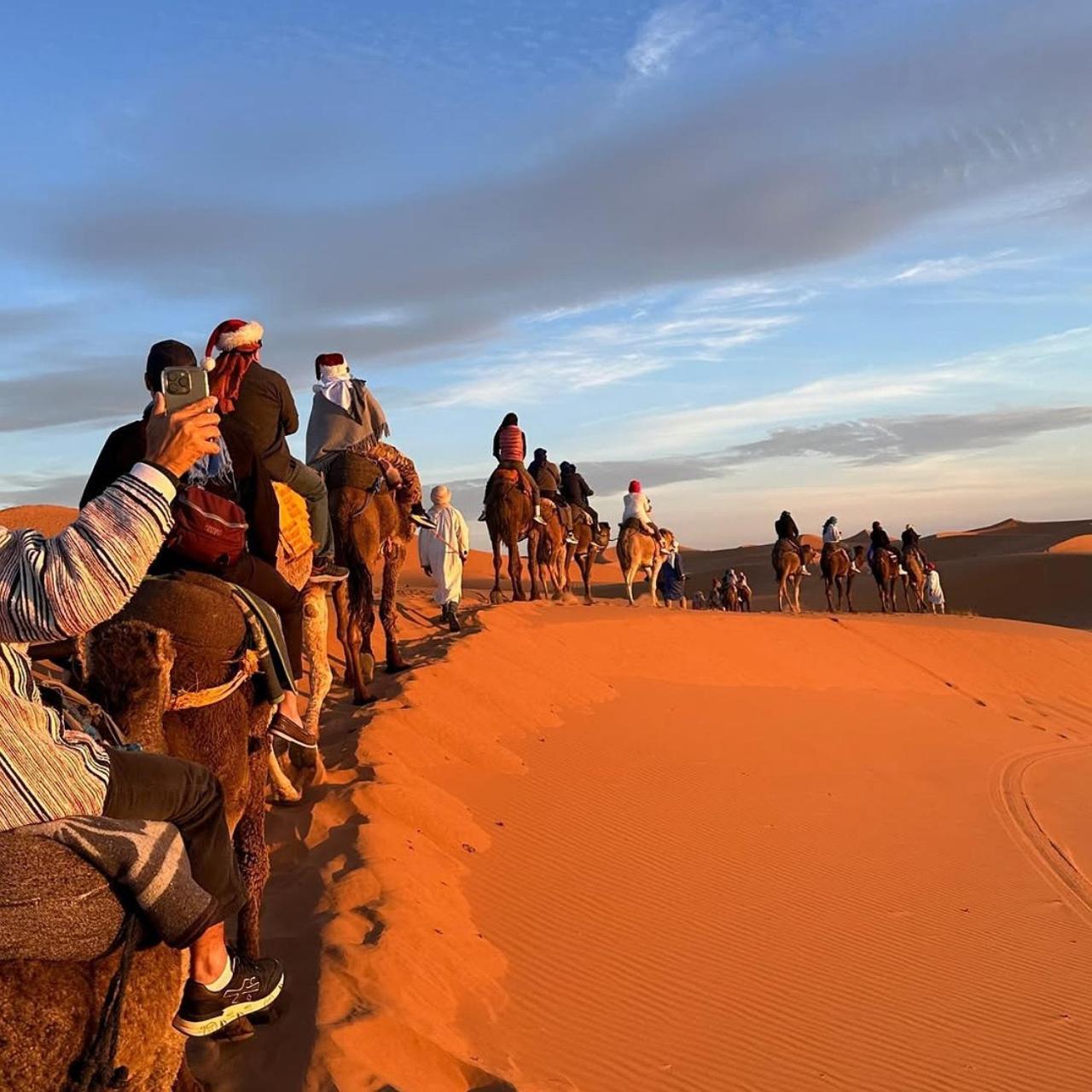 Merzouga Horizon Luxury Camp Exterior photo